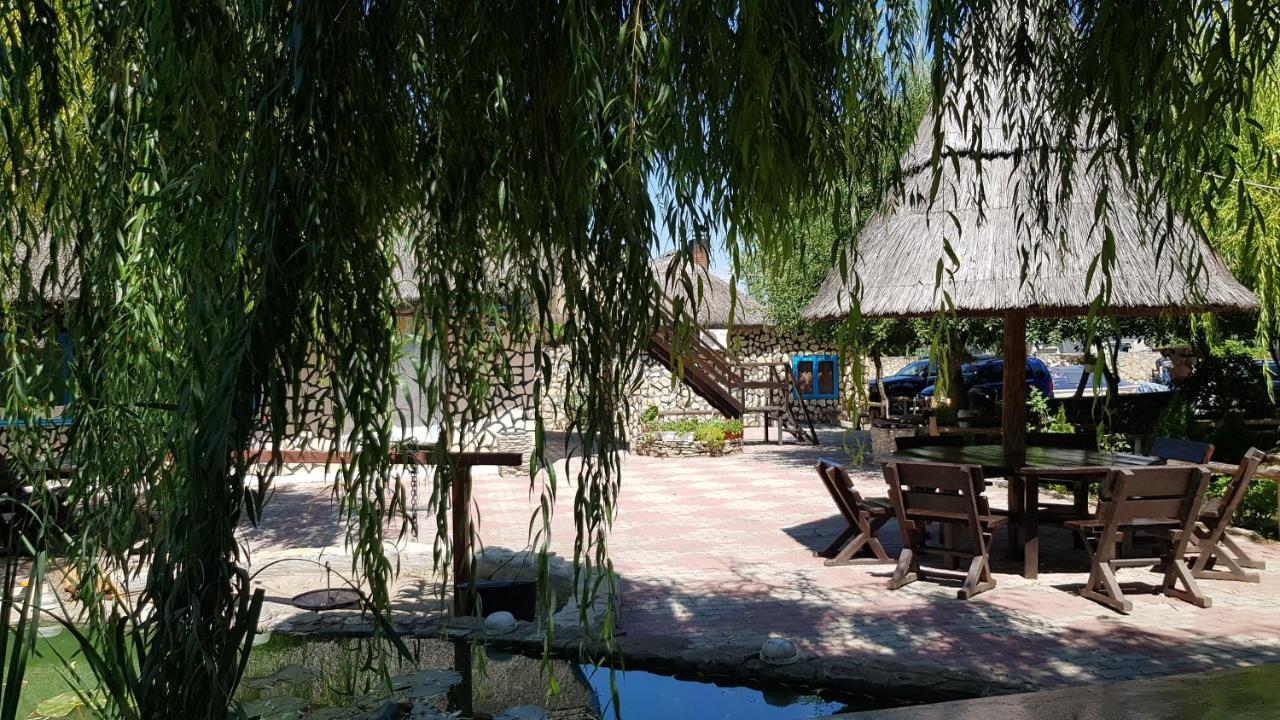Pensiunea Iubire De Delta " La Traian " Murighiol Exteriér fotografie